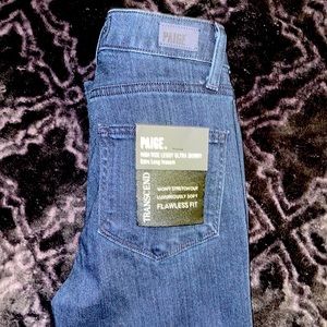 BNWT PAIGE SKINNY JEANS❣️